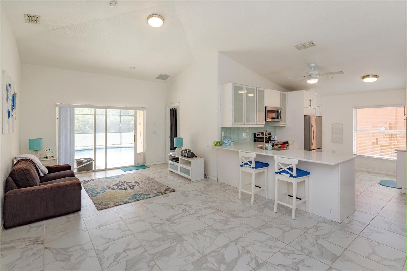Image 12 of 31 For 1406 Silver Cove Drive