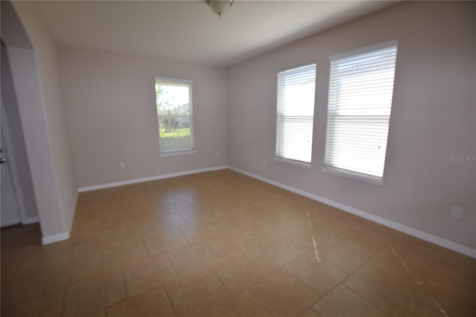 Image 11 of 42 For 2021 Beacon Landing Circle