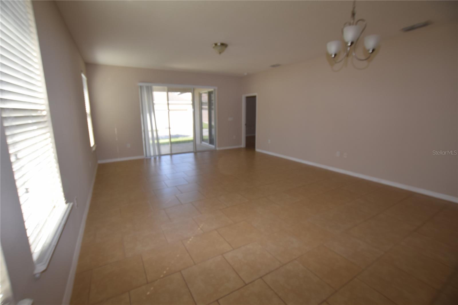 Image 12 of 42 For 2021 Beacon Landing Circle