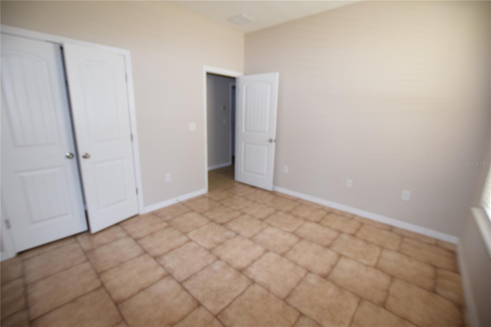Image 33 of 42 For 2021 Beacon Landing Circle