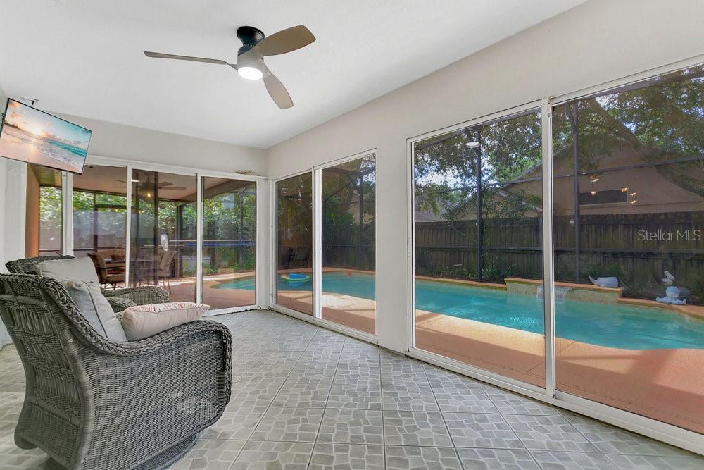 Image 17 of 30 For 13804 Valleybrooke Lane