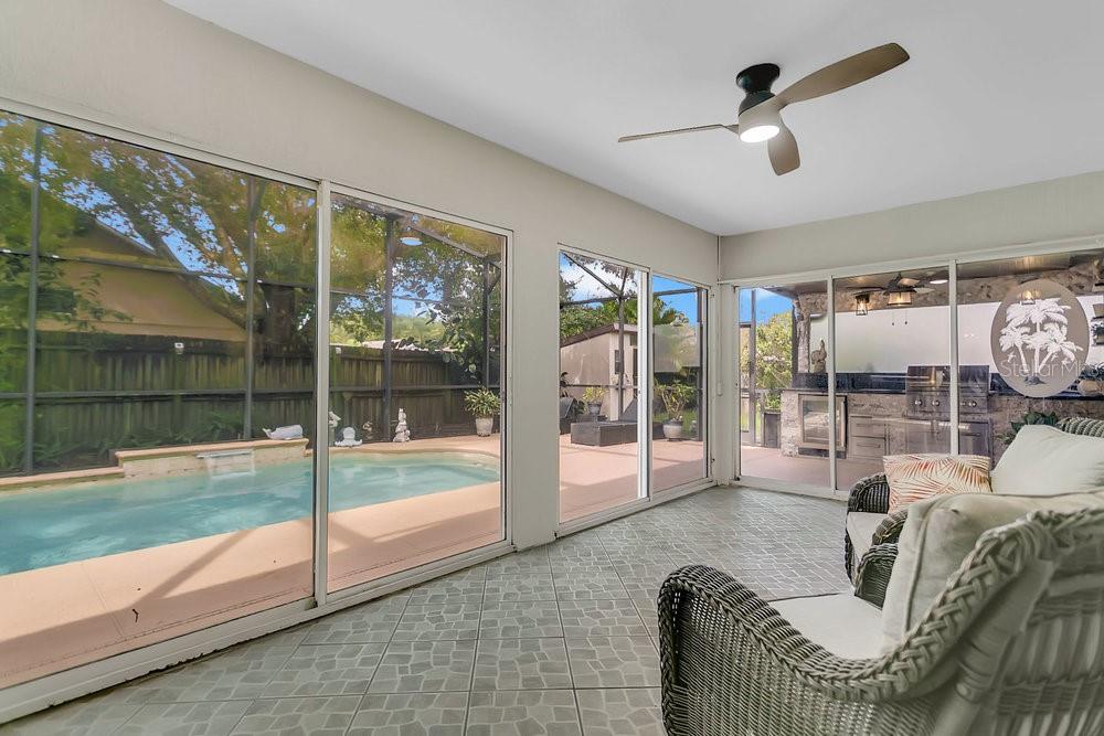 Image 18 of 30 For 13804 Valleybrooke Lane