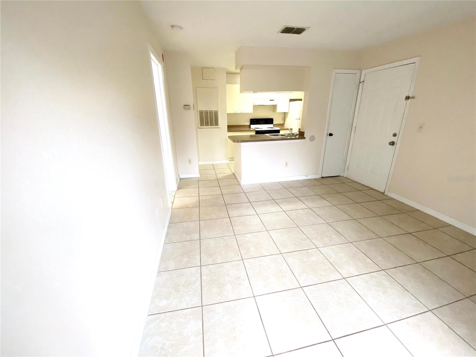 Image 4 of 20 For 2550 Alafaya Trail 10209
