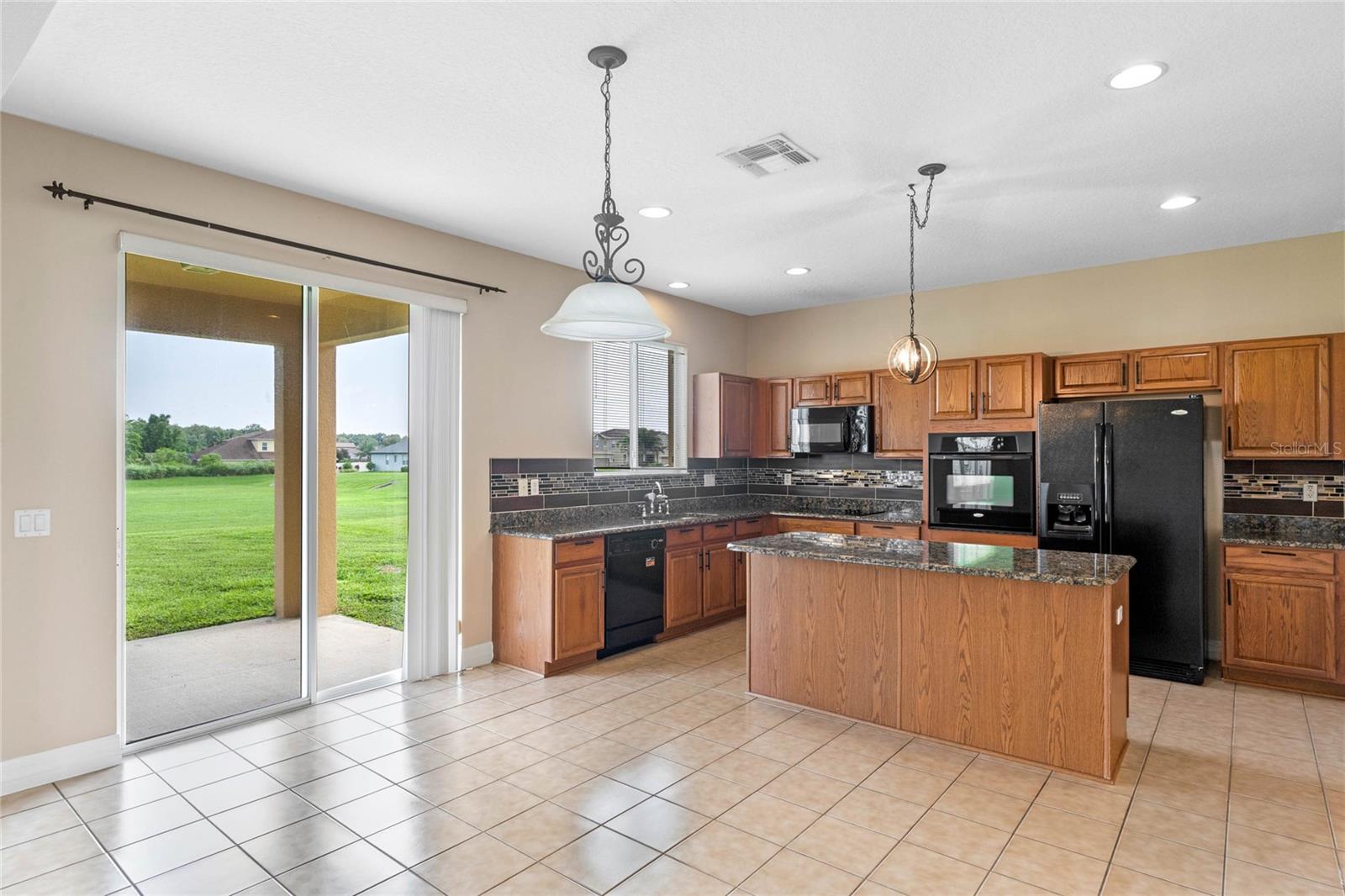 Image 10 of 38 For 14281 Lagoon Cove Lane