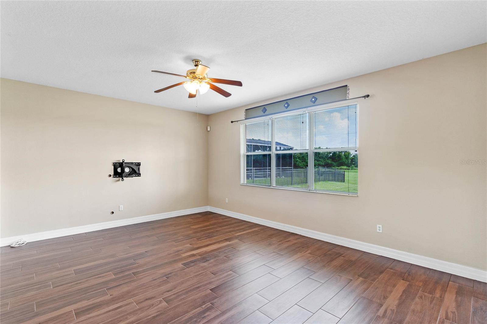 Image 6 of 38 For 14281 Lagoon Cove Lane