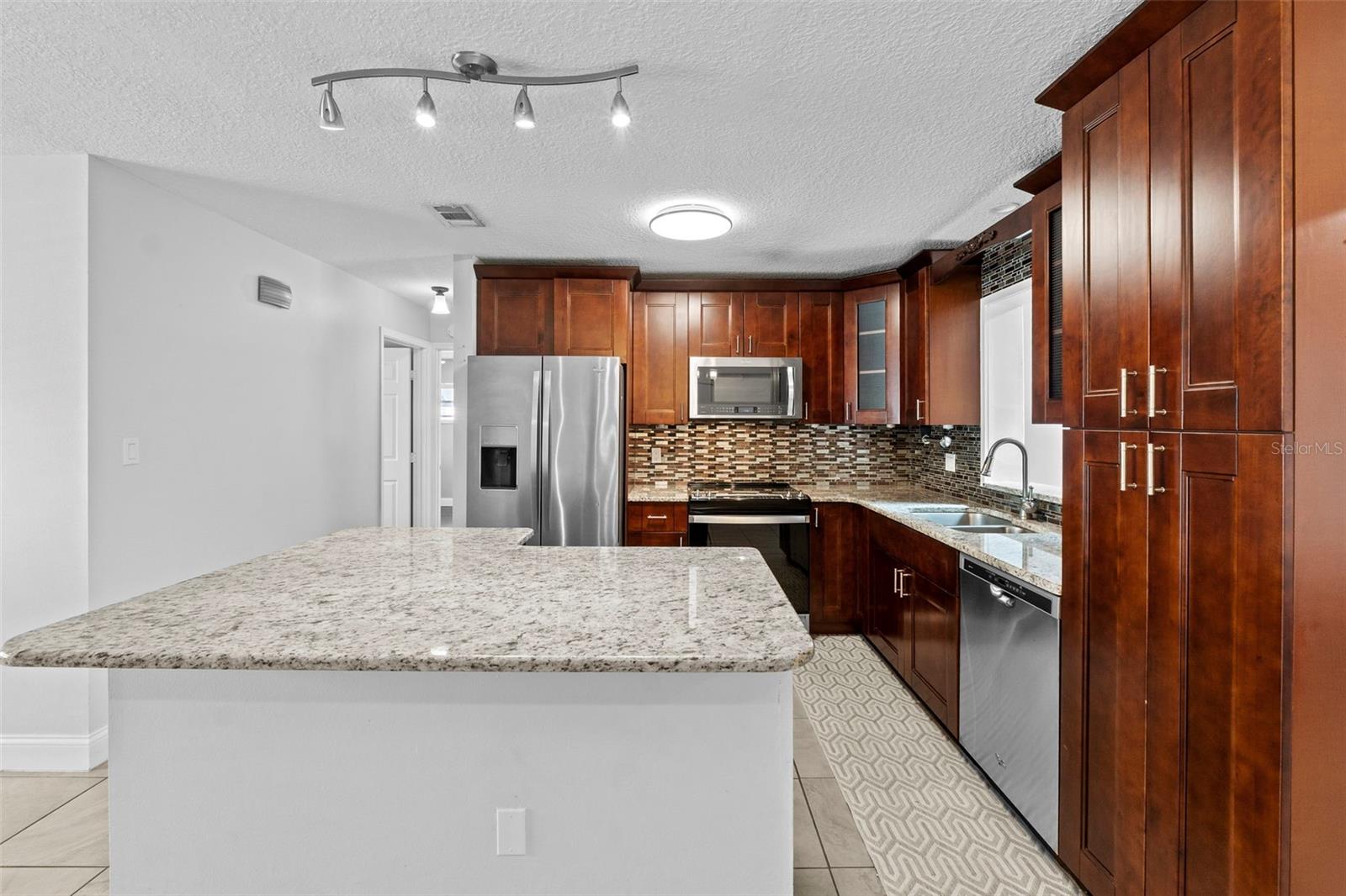 Image 7 of 22 For 859 Okaloosa Avenue