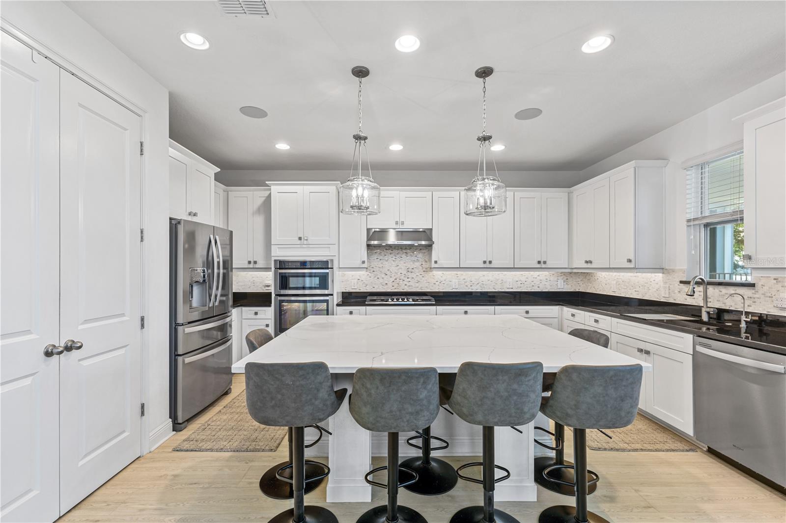 Image 18 of 62 For 6360 Flat Lemon Drive