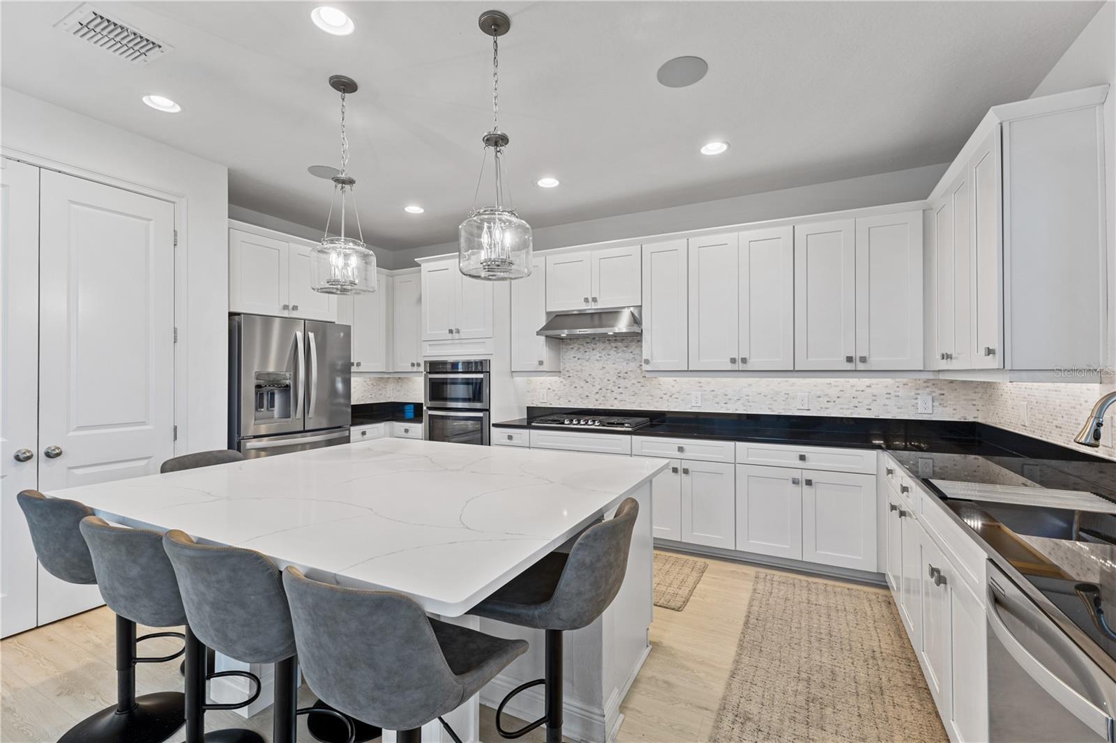 Image 19 of 62 For 6360 Flat Lemon Drive