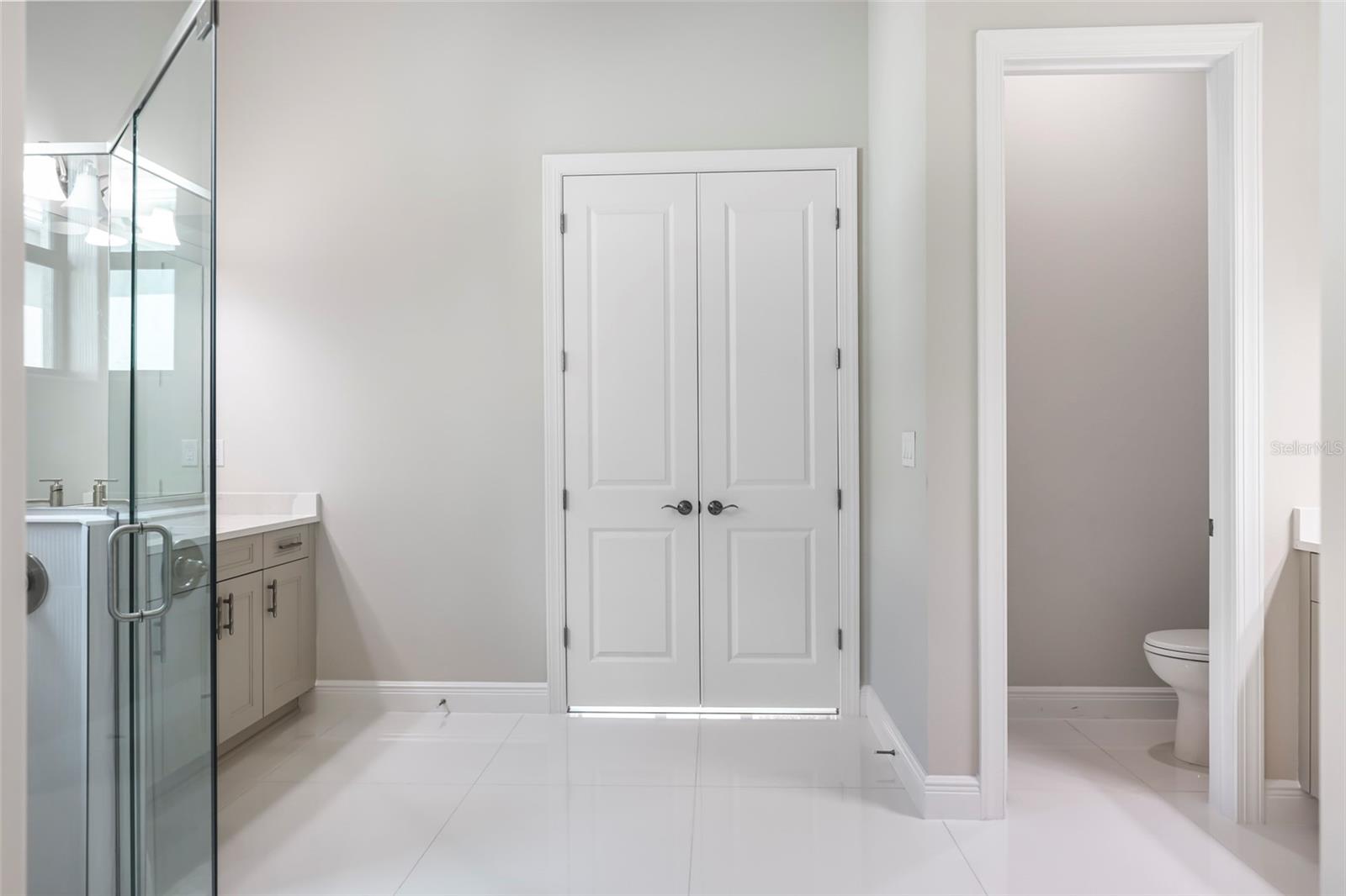 Image 10 of 40 For 4555 Cedron Court