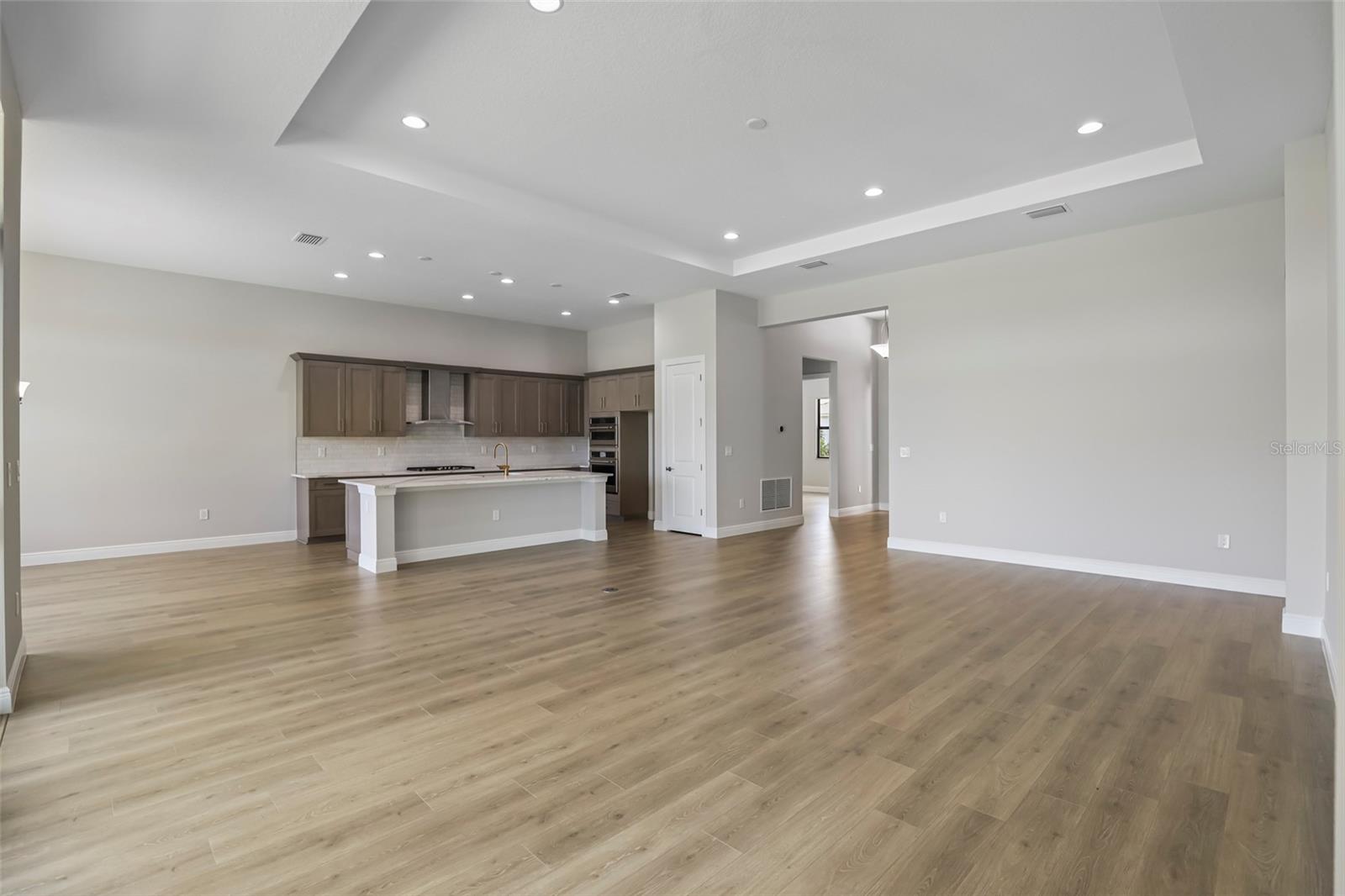 Image 13 of 40 For 4555 Cedron Court