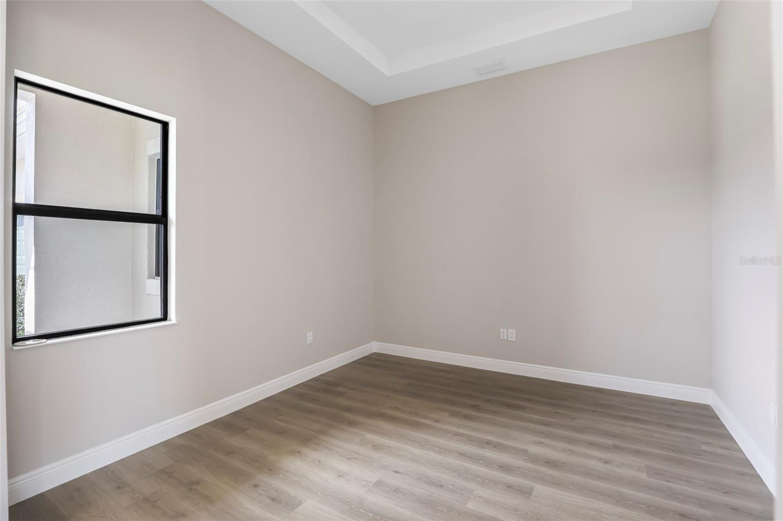 Image 17 of 40 For 4555 Cedron Court