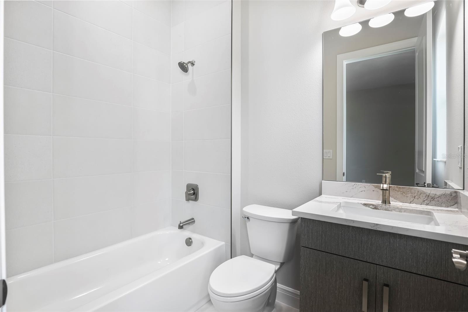 Image 19 of 40 For 4555 Cedron Court