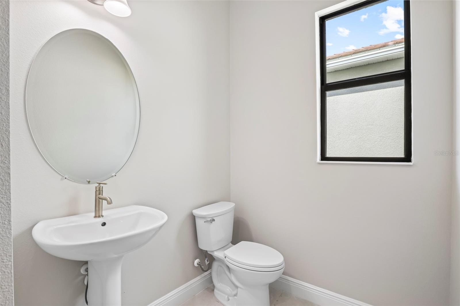 Image 22 of 40 For 4555 Cedron Court