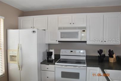 Image 4 of 13 For 2504 Woodgate Boulevard 205
