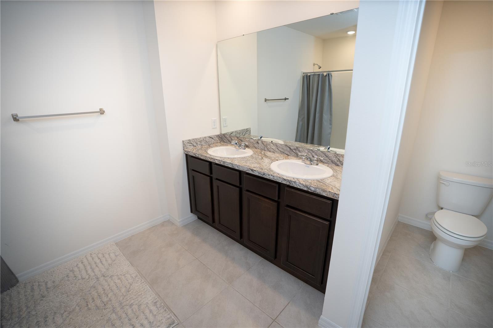 Image 11 of 32 For 1723 Post Oak Drive