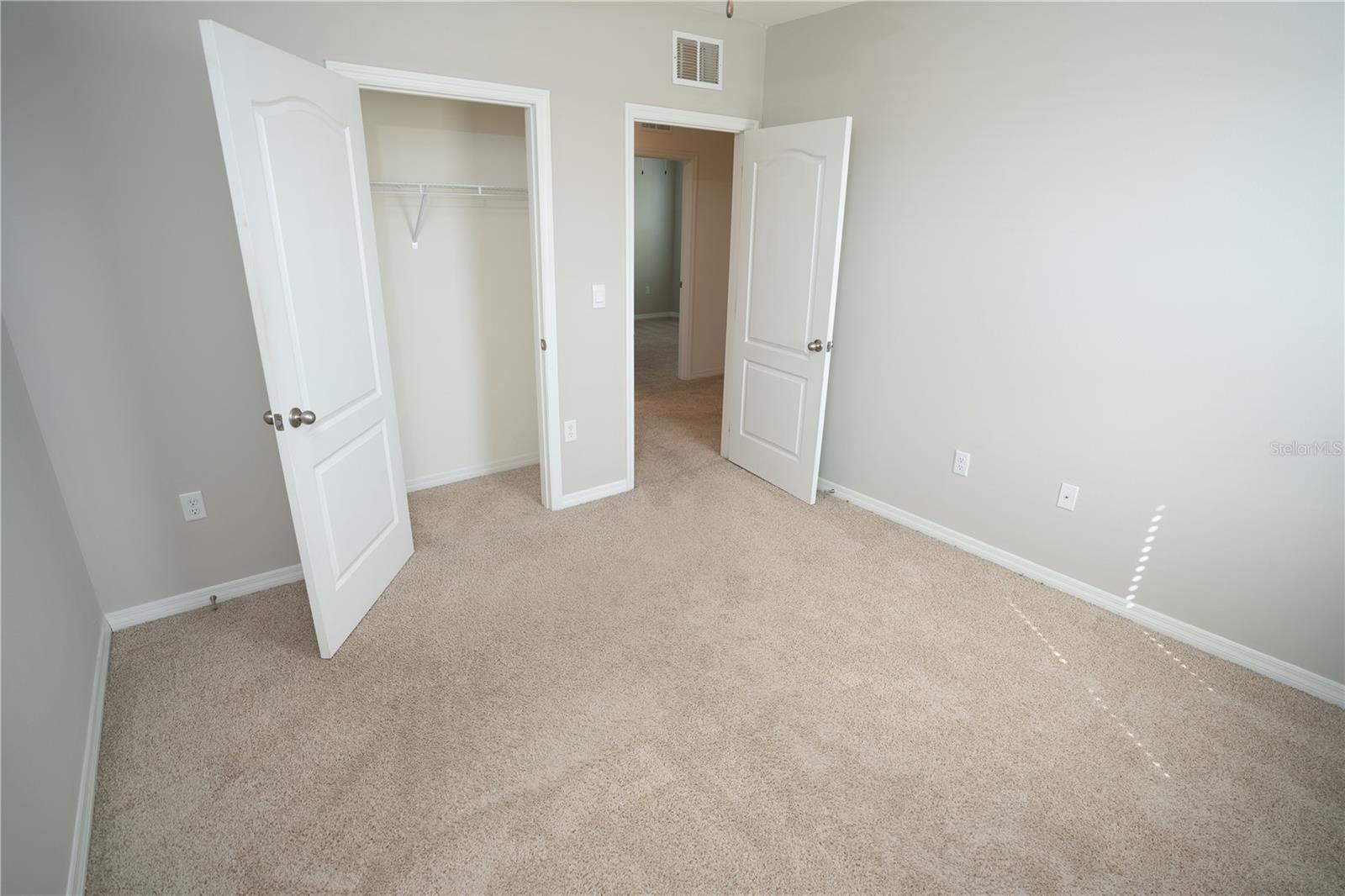 Image 19 of 32 For 1723 Post Oak Drive