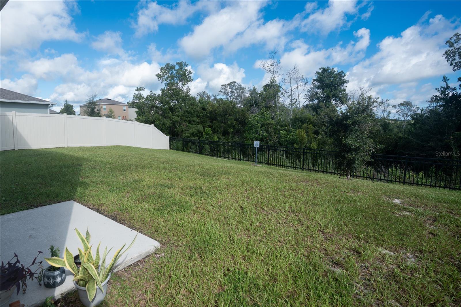 Image 5 of 32 For 1723 Post Oak Drive