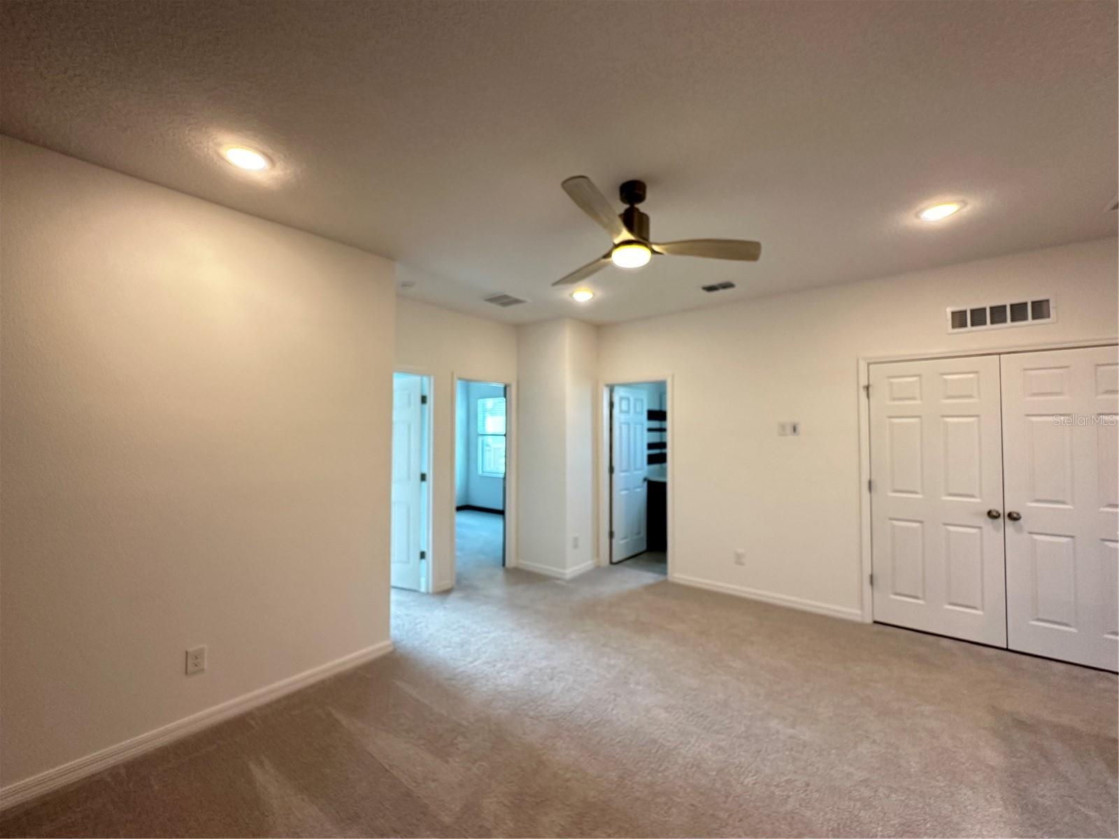 Image 13 of 34 For 7399 Mezzano Lane