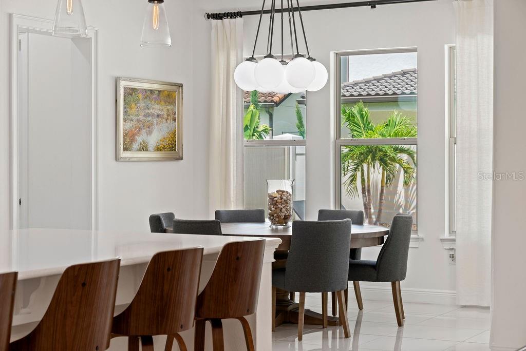 Image 32 of 100 For 8419 Karwick Street