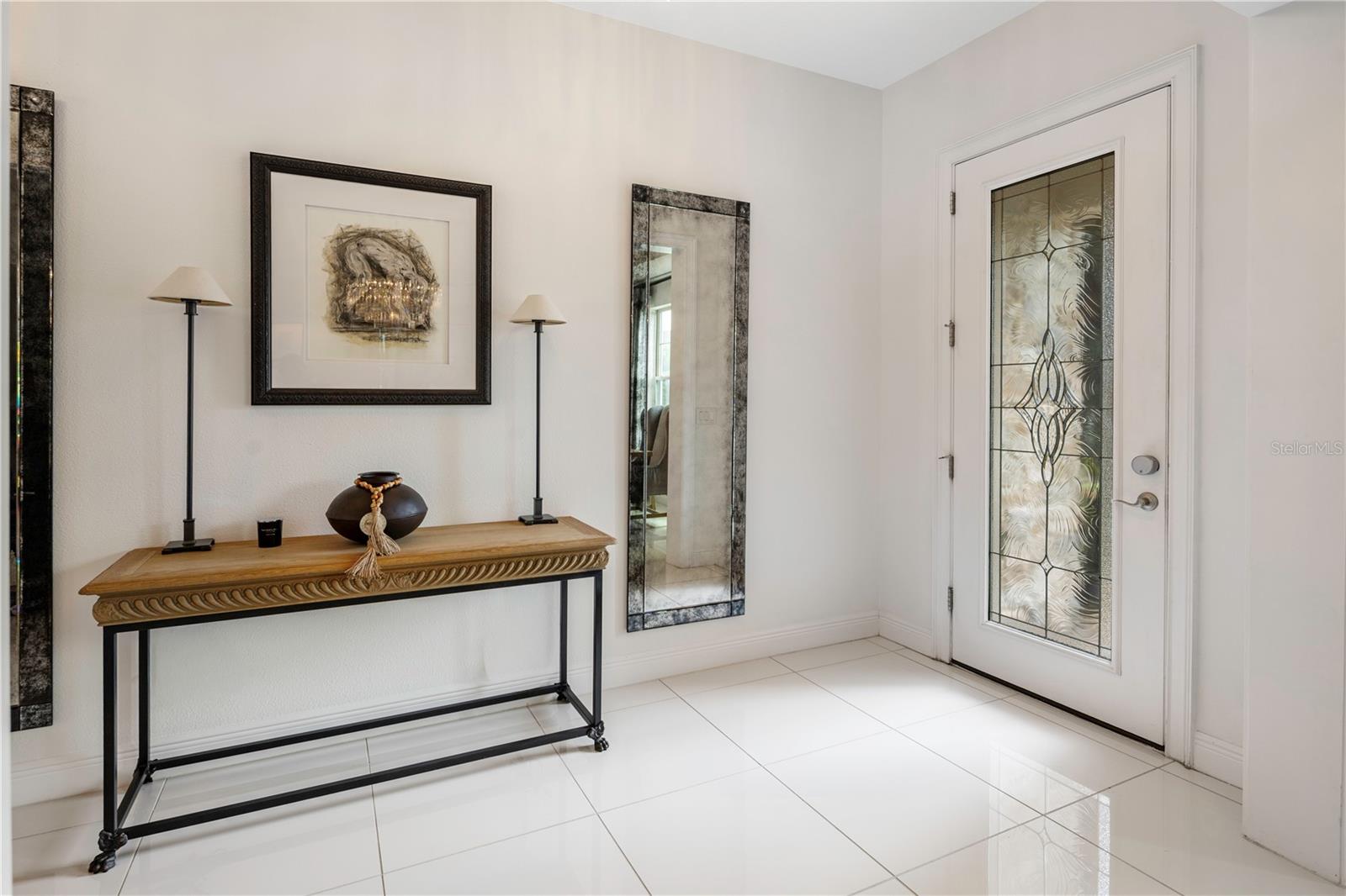 Image 5 of 100 For 8419 Karwick Street