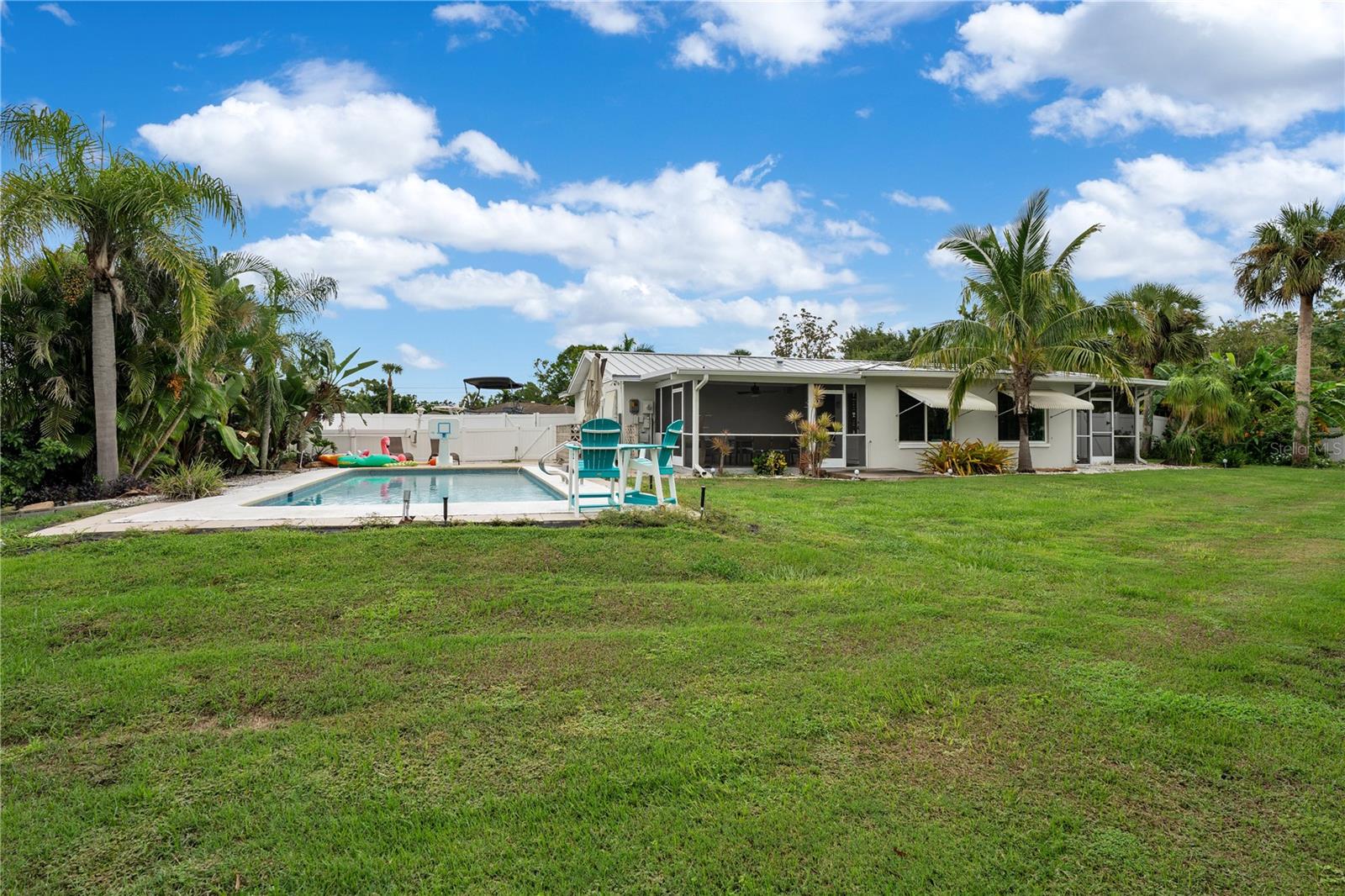 Image 32 of 36 For 631 Coral Drive