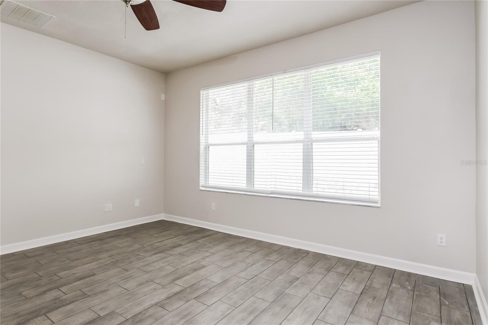 Image 4 of 16 For 1256 Salisbury Drive