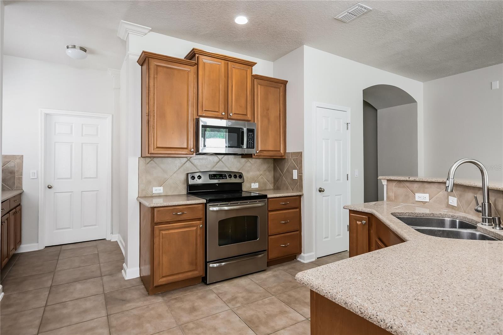 Image 7 of 16 For 1256 Salisbury Drive