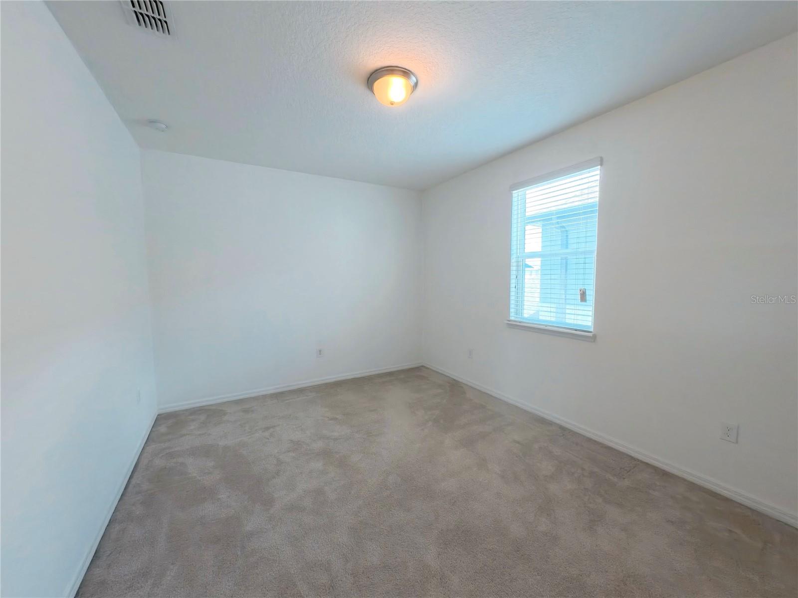 Image 33 of 39 For 12676 Salomon Cove Drive