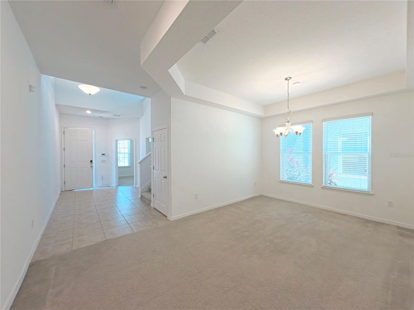 Image 7 of 39 For 12676 Salomon Cove Drive
