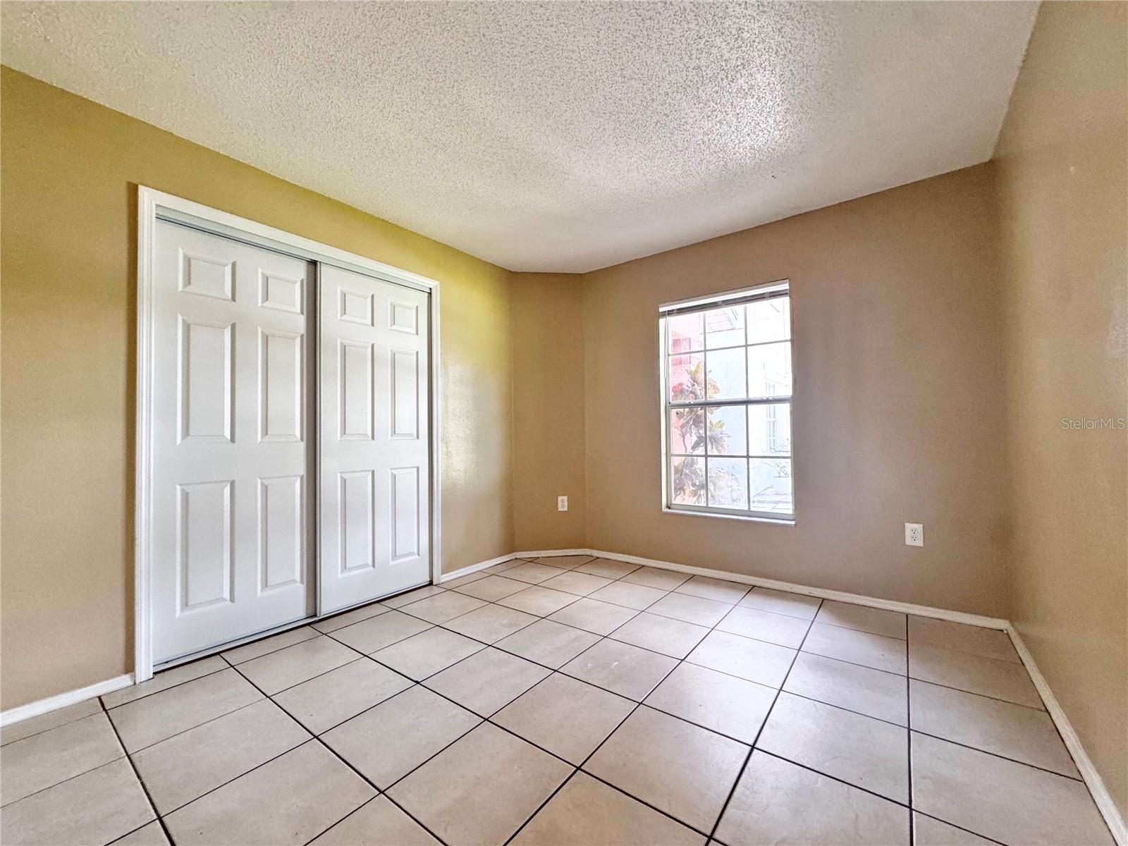 Image 10 of 16 For 2619 Spring Hill Drive