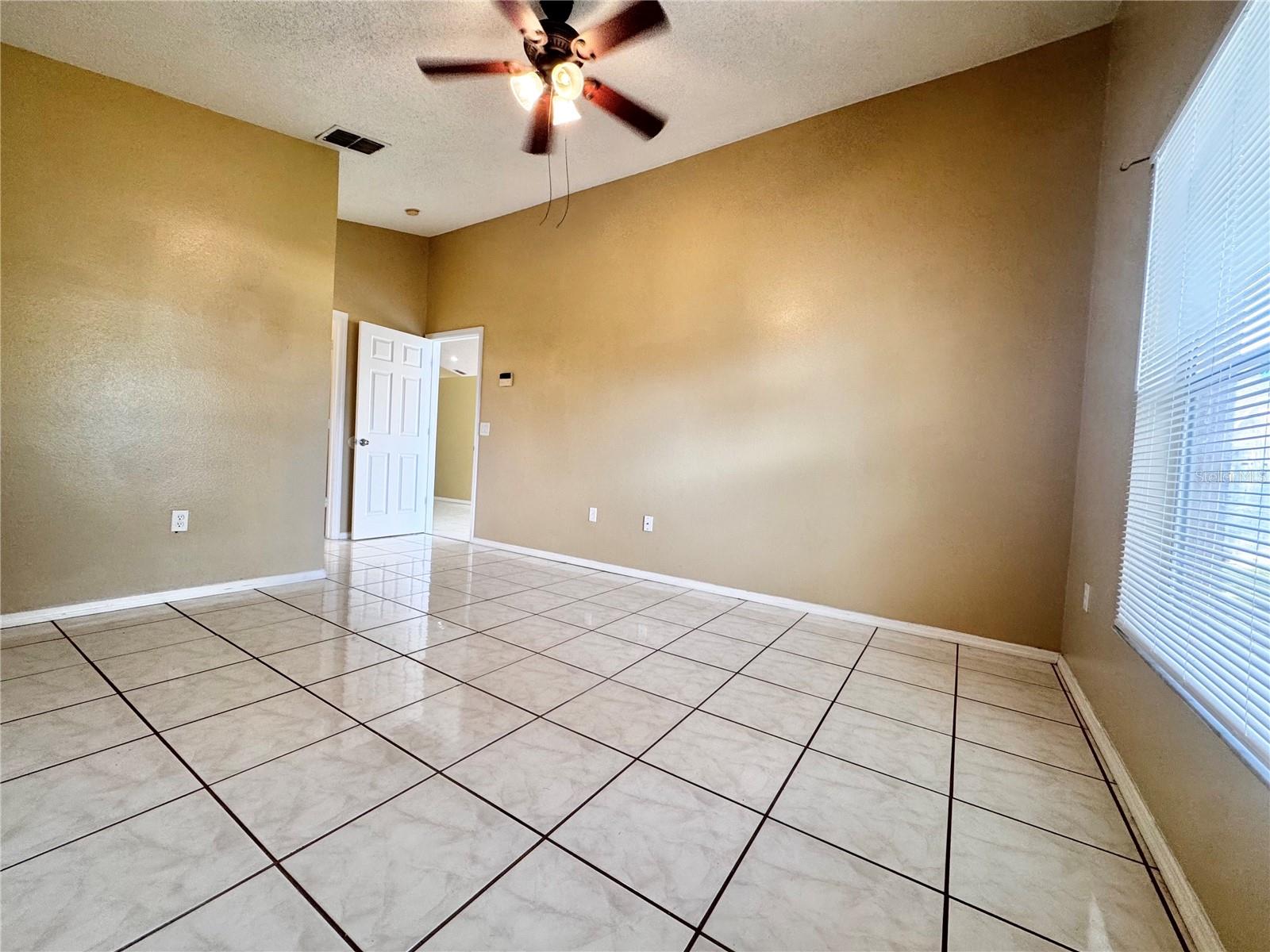 Image 6 of 16 For 2619 Spring Hill Drive