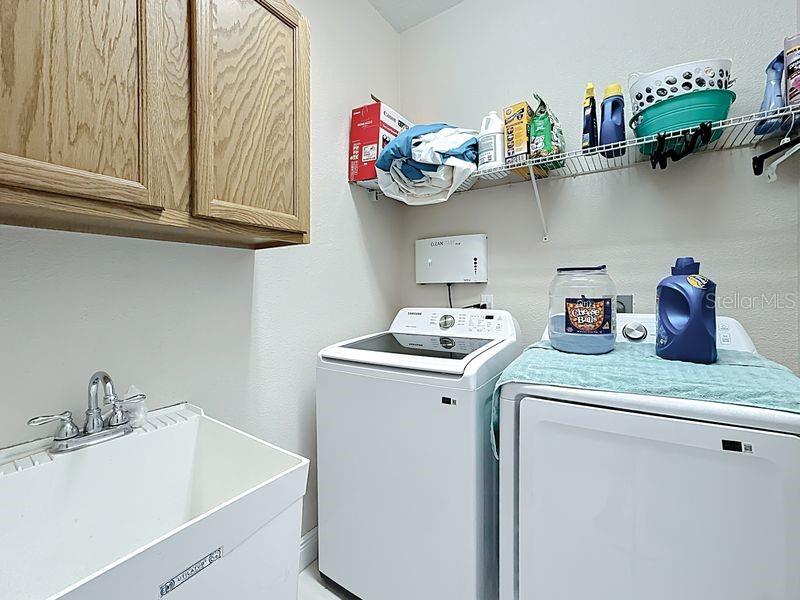 Image 37 of 53 For 573 Neumann Village Court