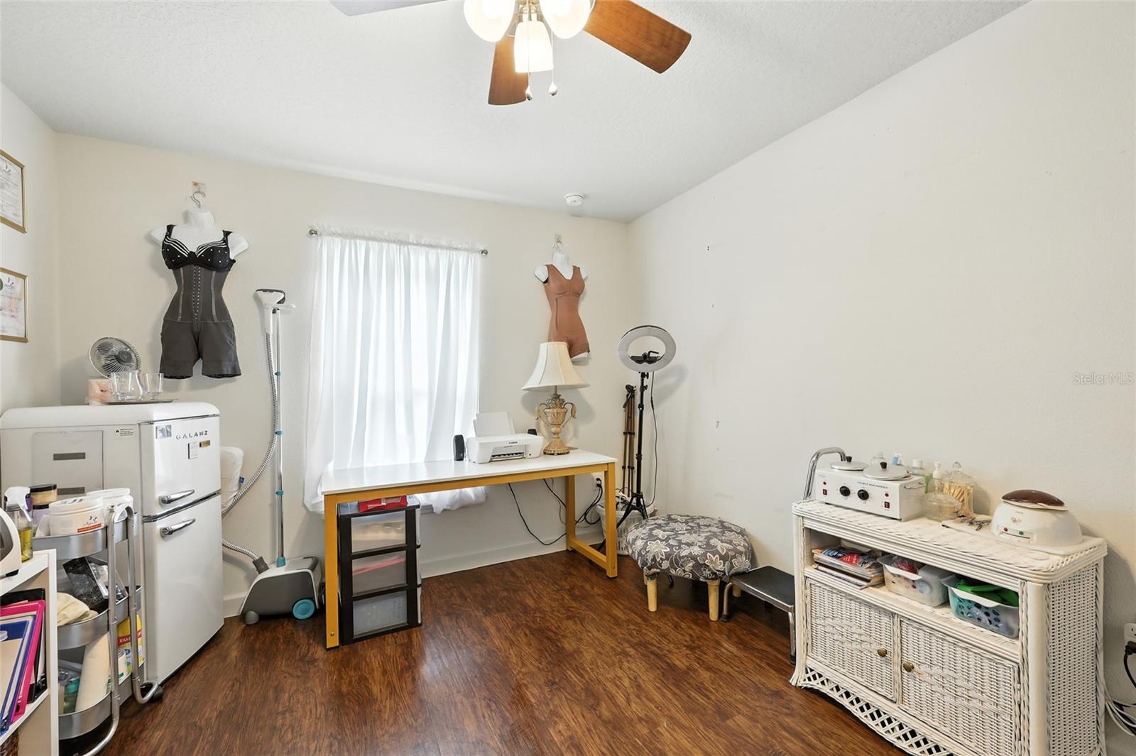 Image 21 of 30 For 1145 15th Street