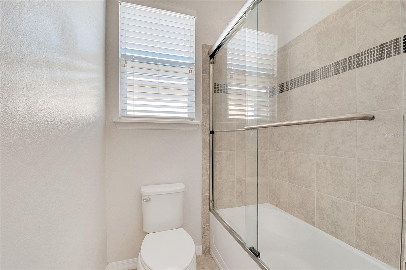Image 17 of 35 For 8048 Scagel Street