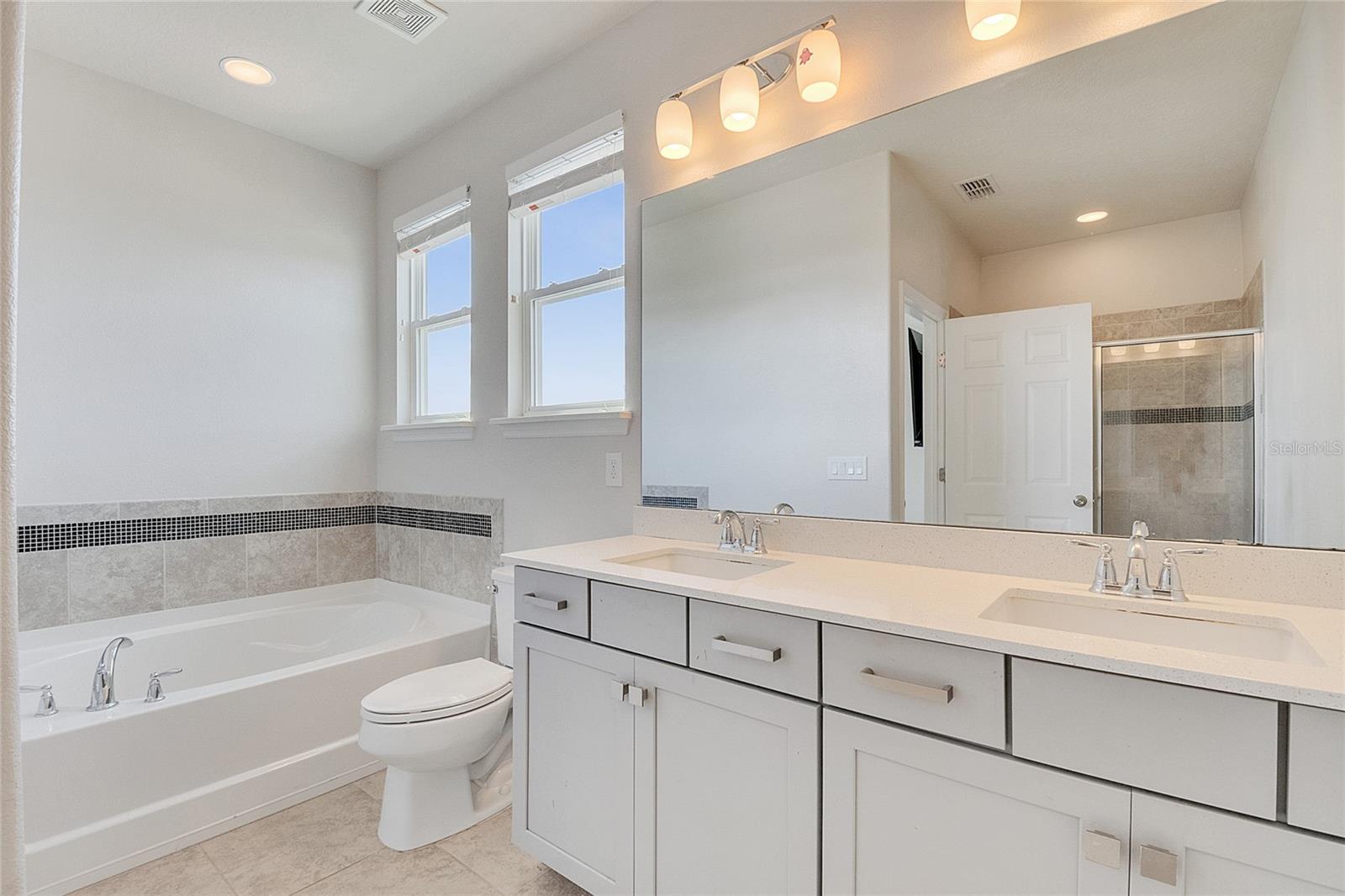 Image 21 of 35 For 8048 Scagel Street
