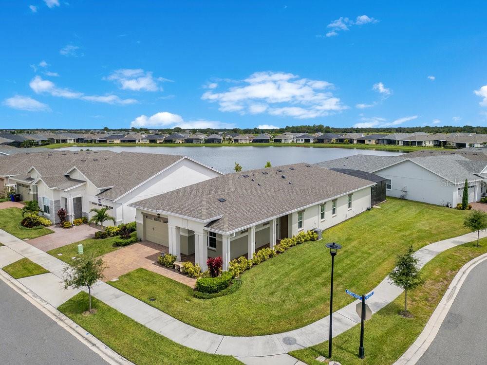 Image 44 of 74 For 2699 Midsweet Ave