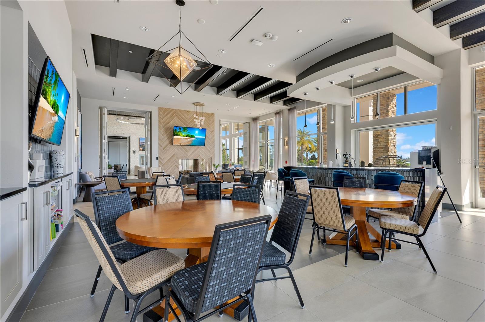 Image 55 of 74 For 2699 Midsweet Ave