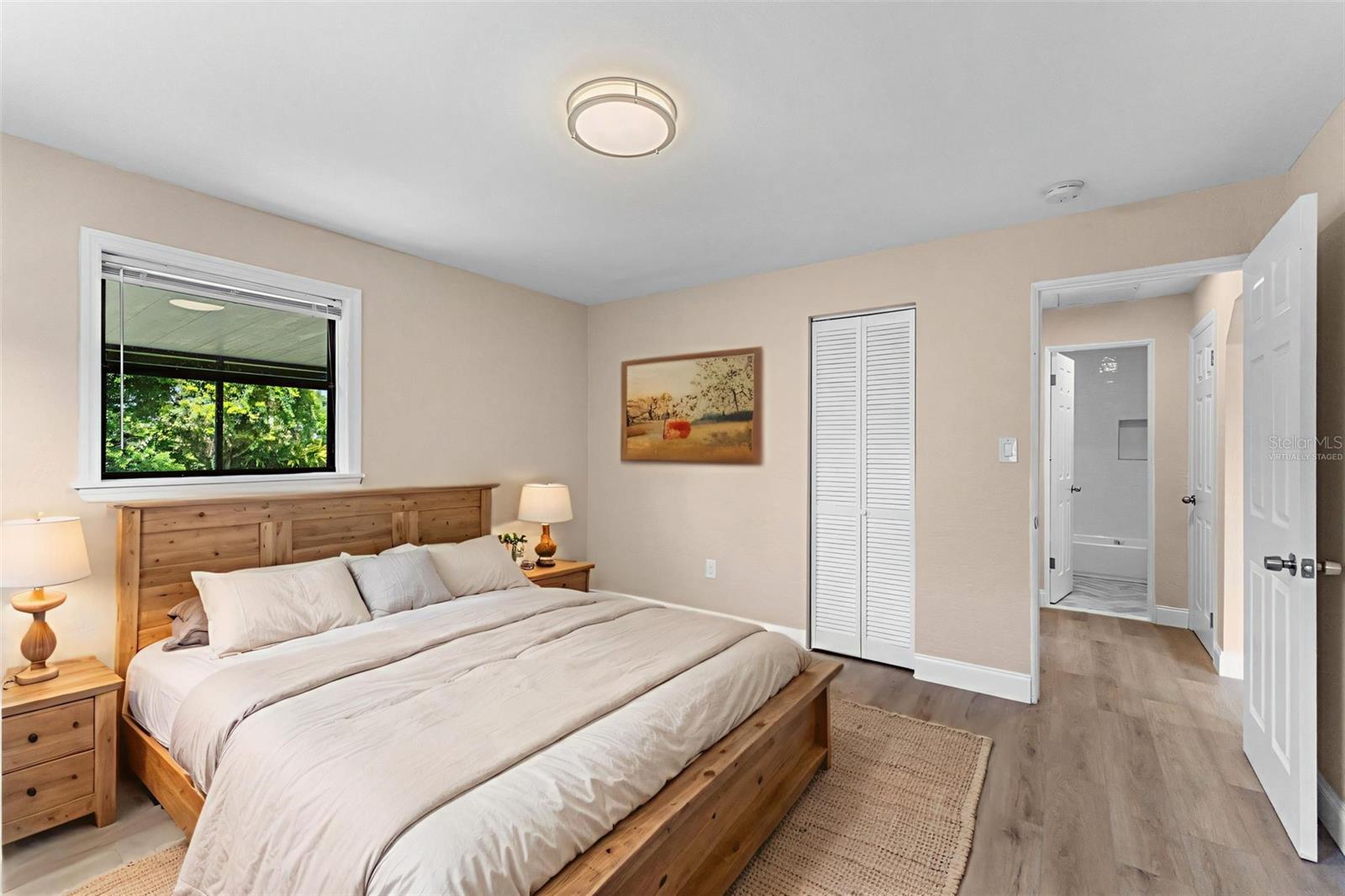 Image 14 of 30 For 2524 Anastasia Drive