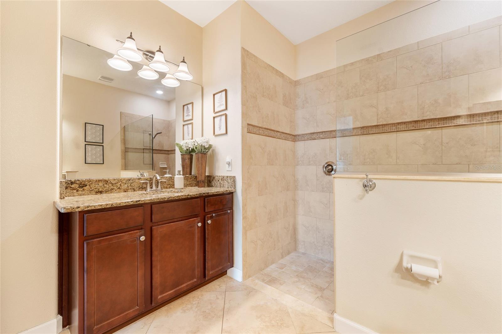 Image 16 of 36 For 3880 Serena Lane