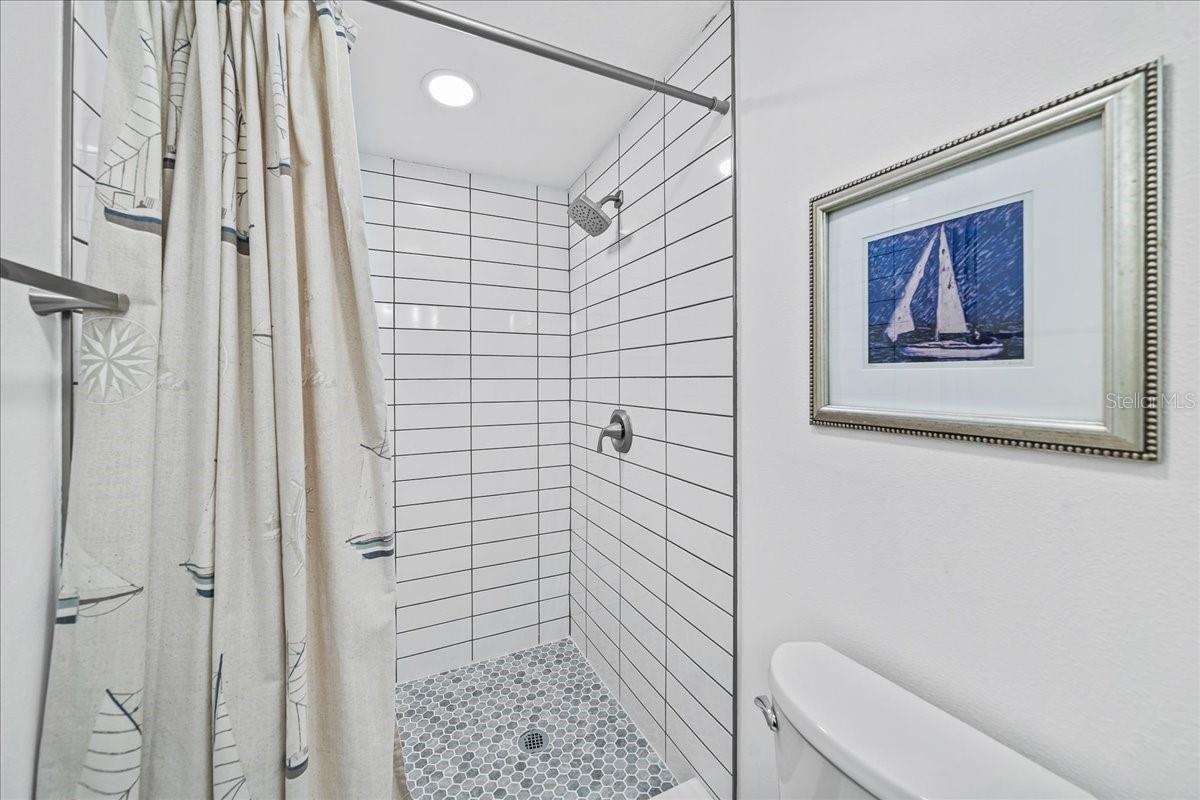 Image 23 of 46 For 1507 Emory Lane