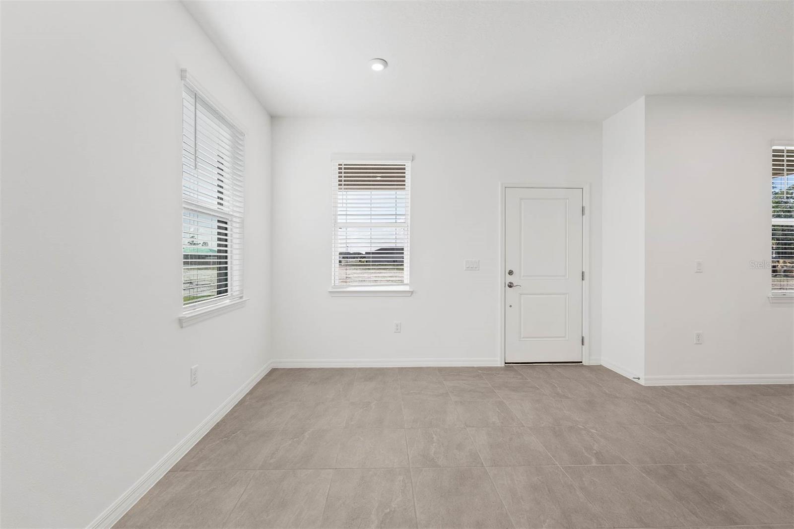 Image 10 of 44 For 5646 Stockade Boulevard