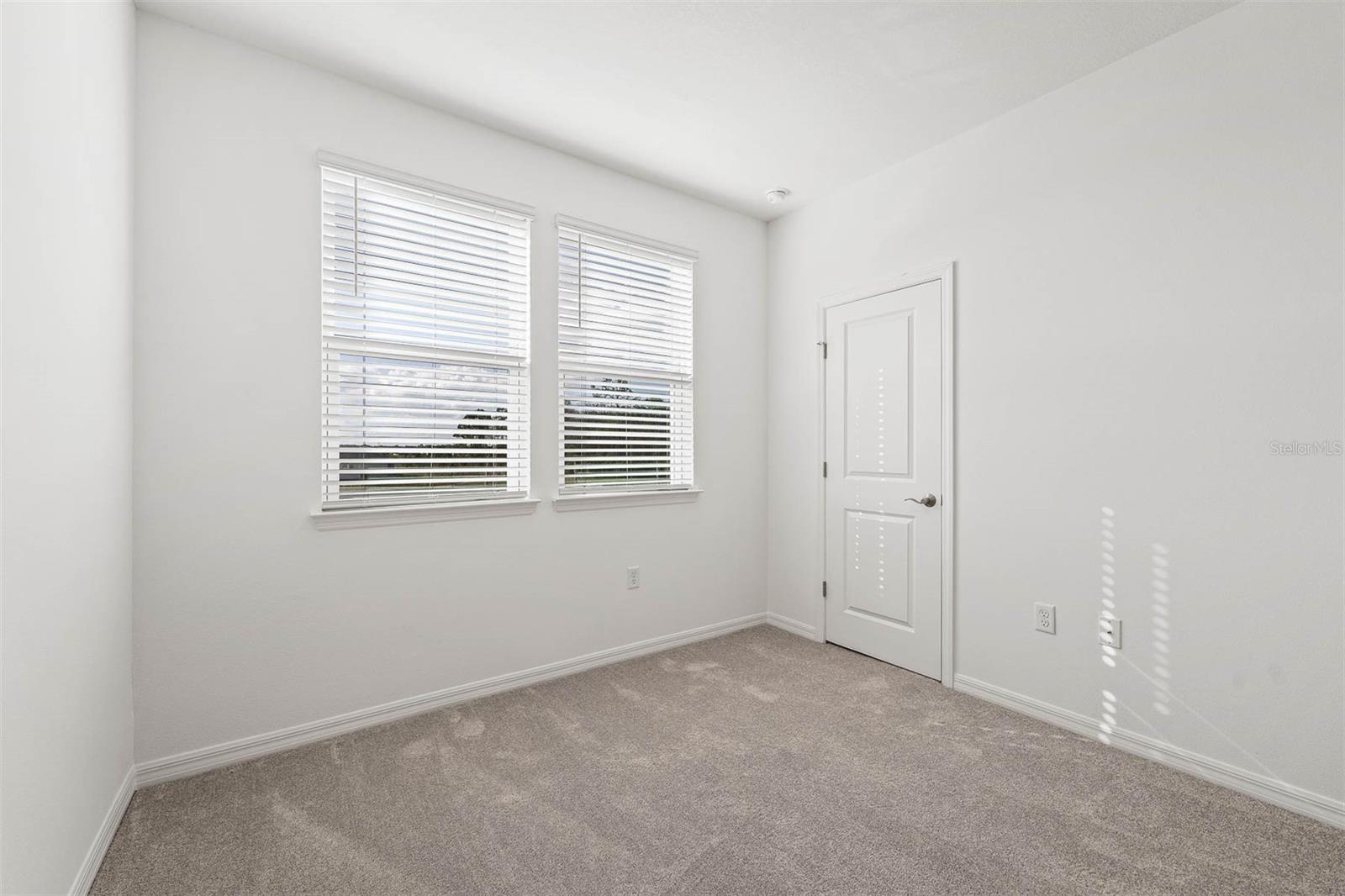Image 27 of 44 For 5646 Stockade Boulevard