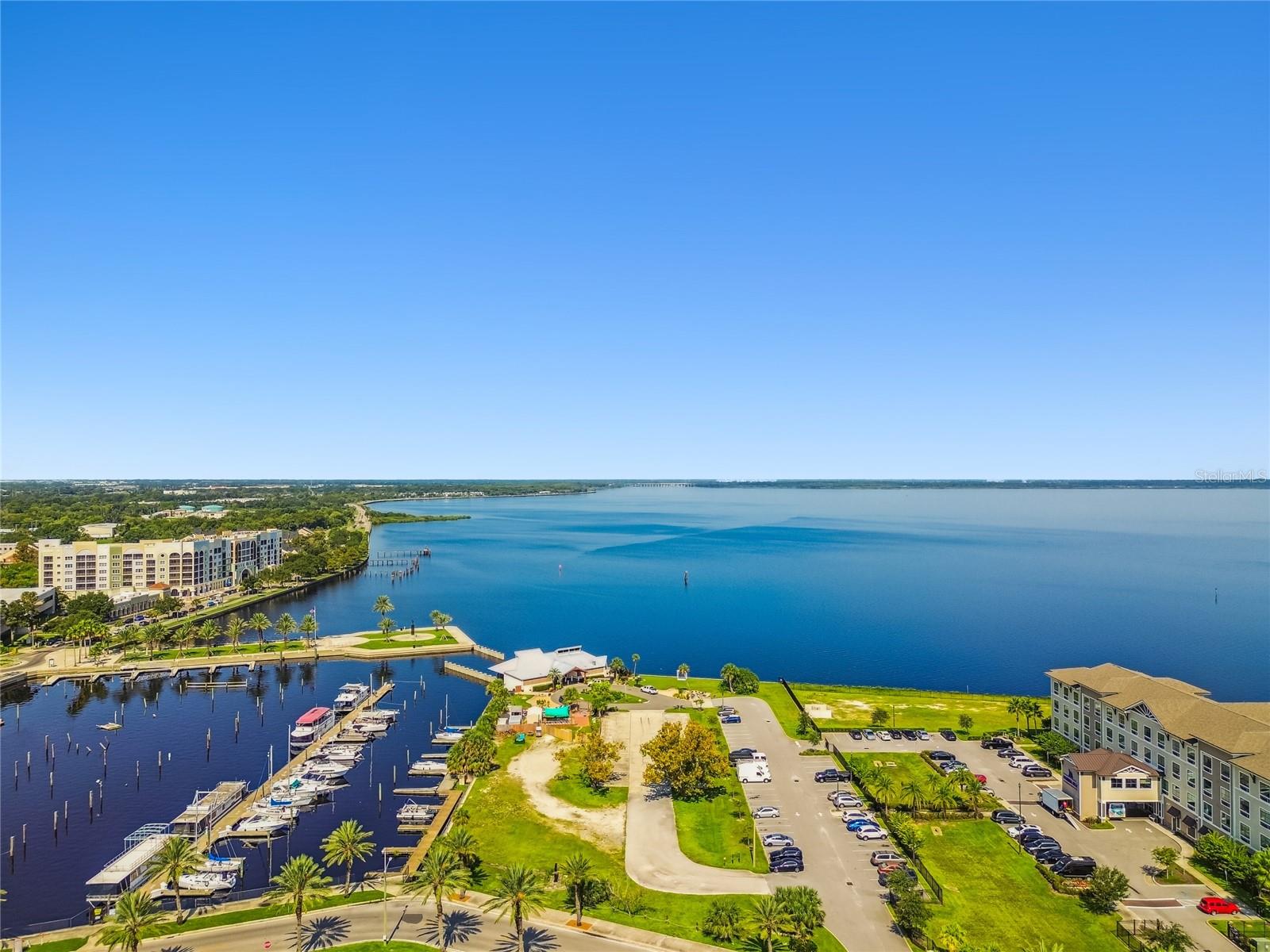 Image 22 of 25 For 2641 River Landing Drive