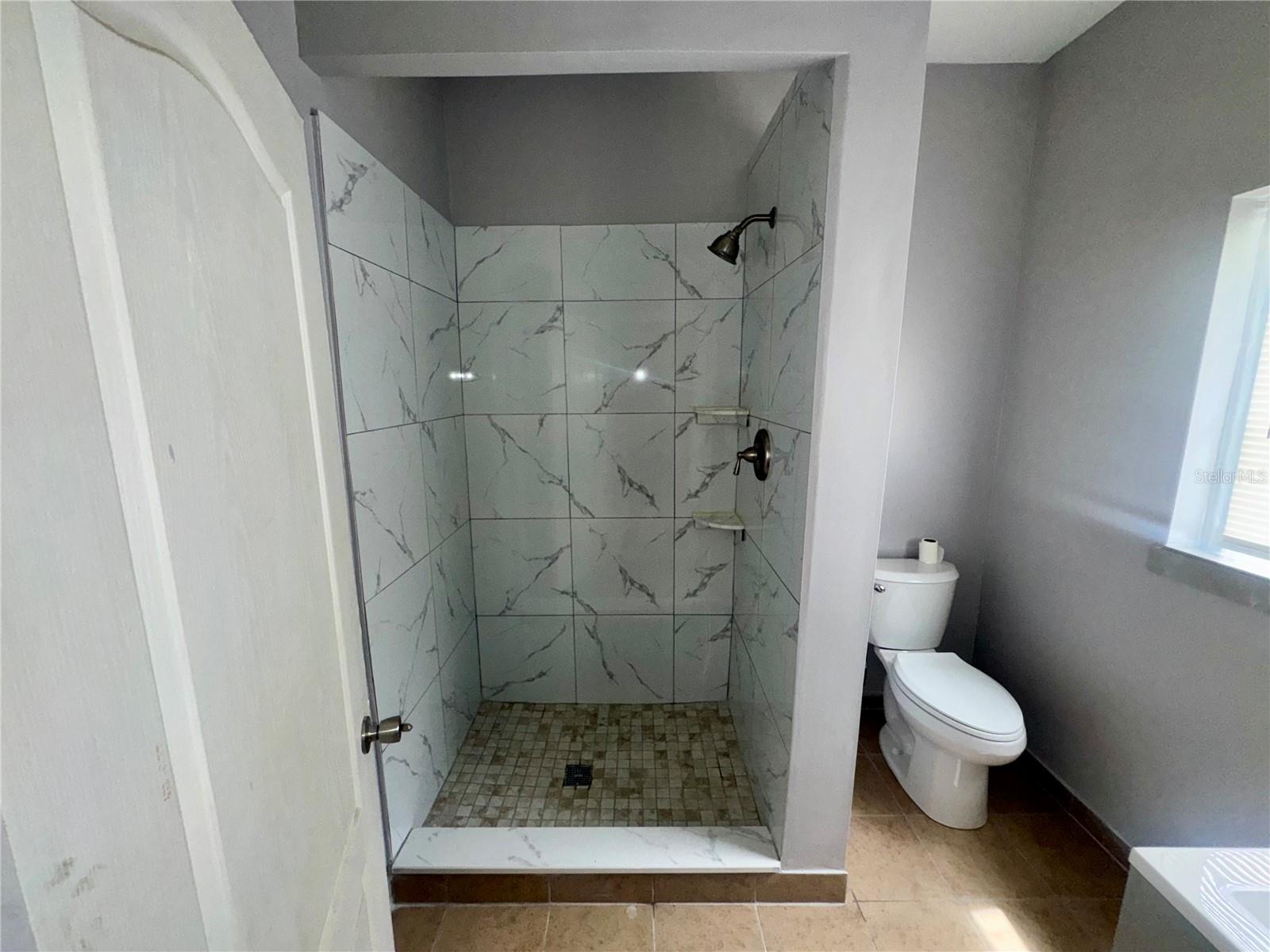 Image 12 of 16 For 2330 Fern Creek Avenue A