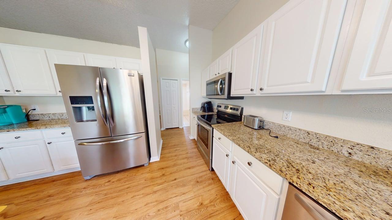 Image 10 of 28 For 436 Coventry Estates Boulevard