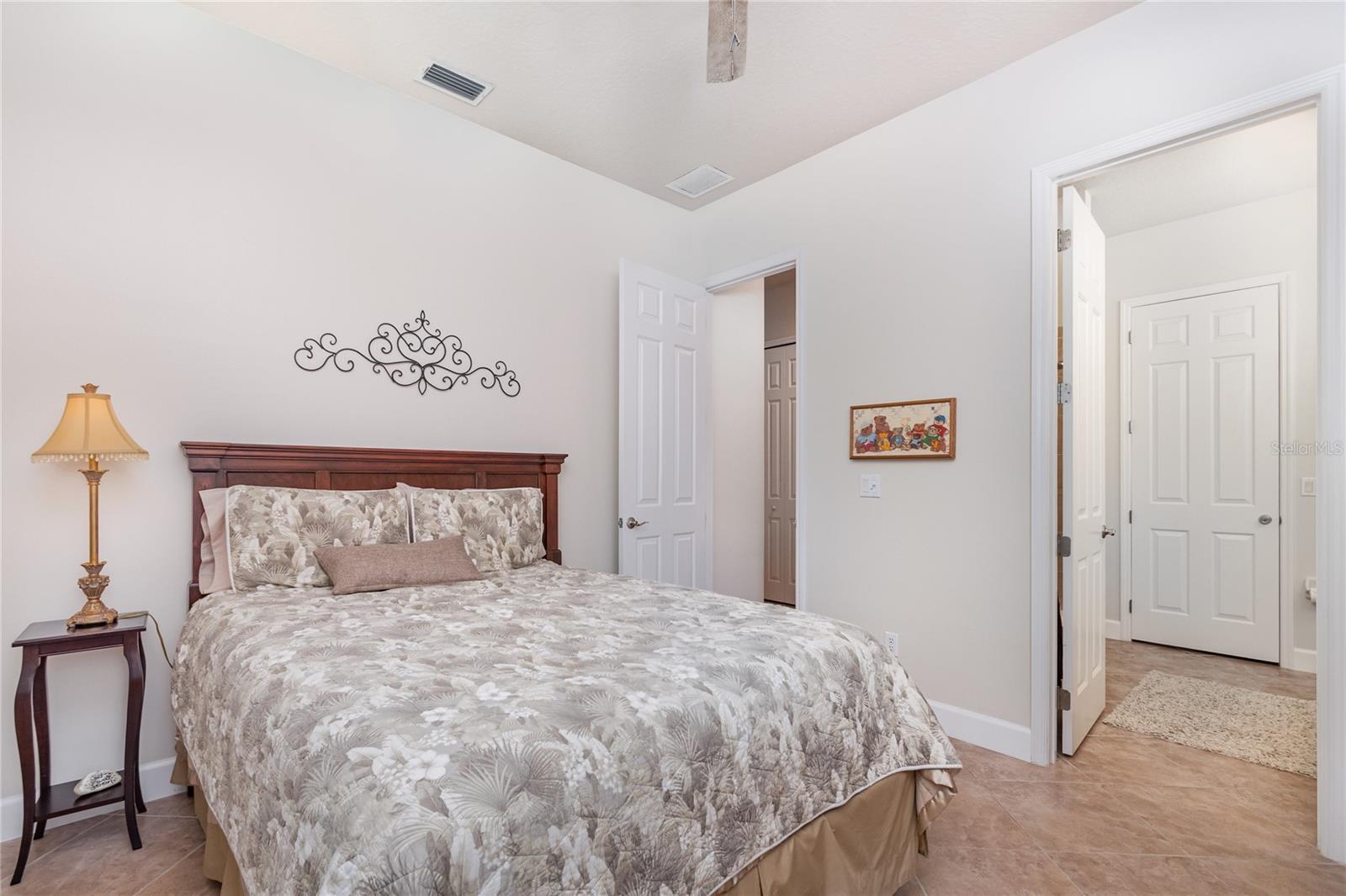 Image 35 of 50 For 2718 Winterford Drive