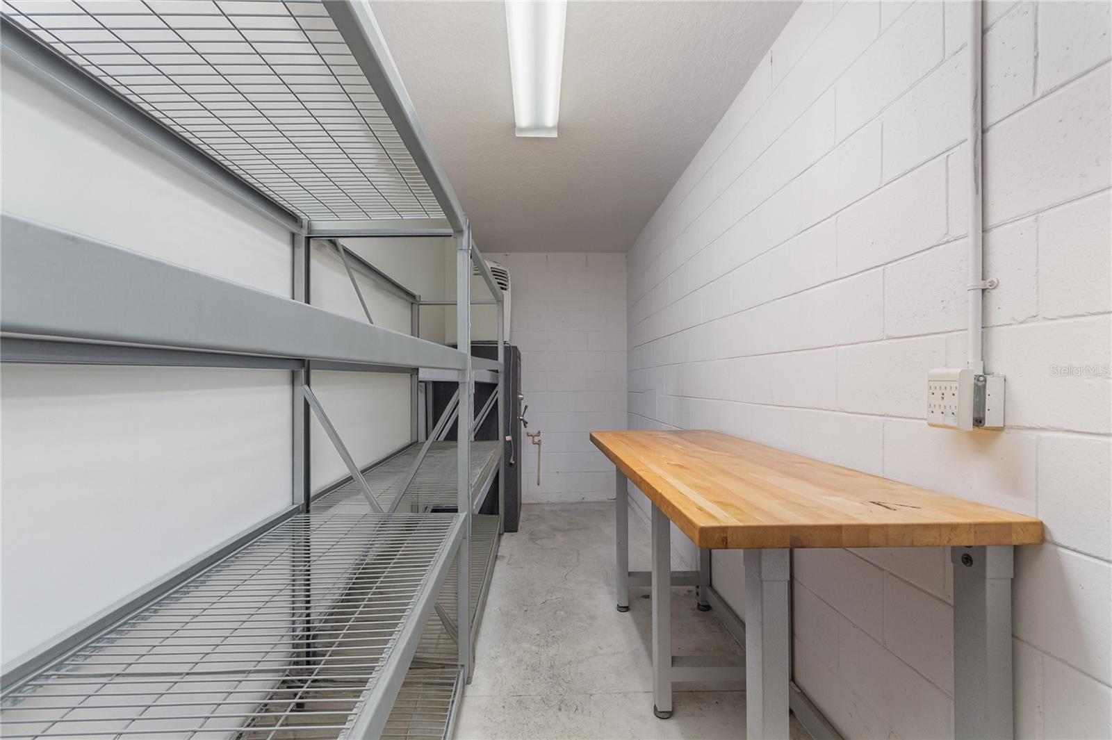 Image 7 of 50 For 2718 Winterford Drive