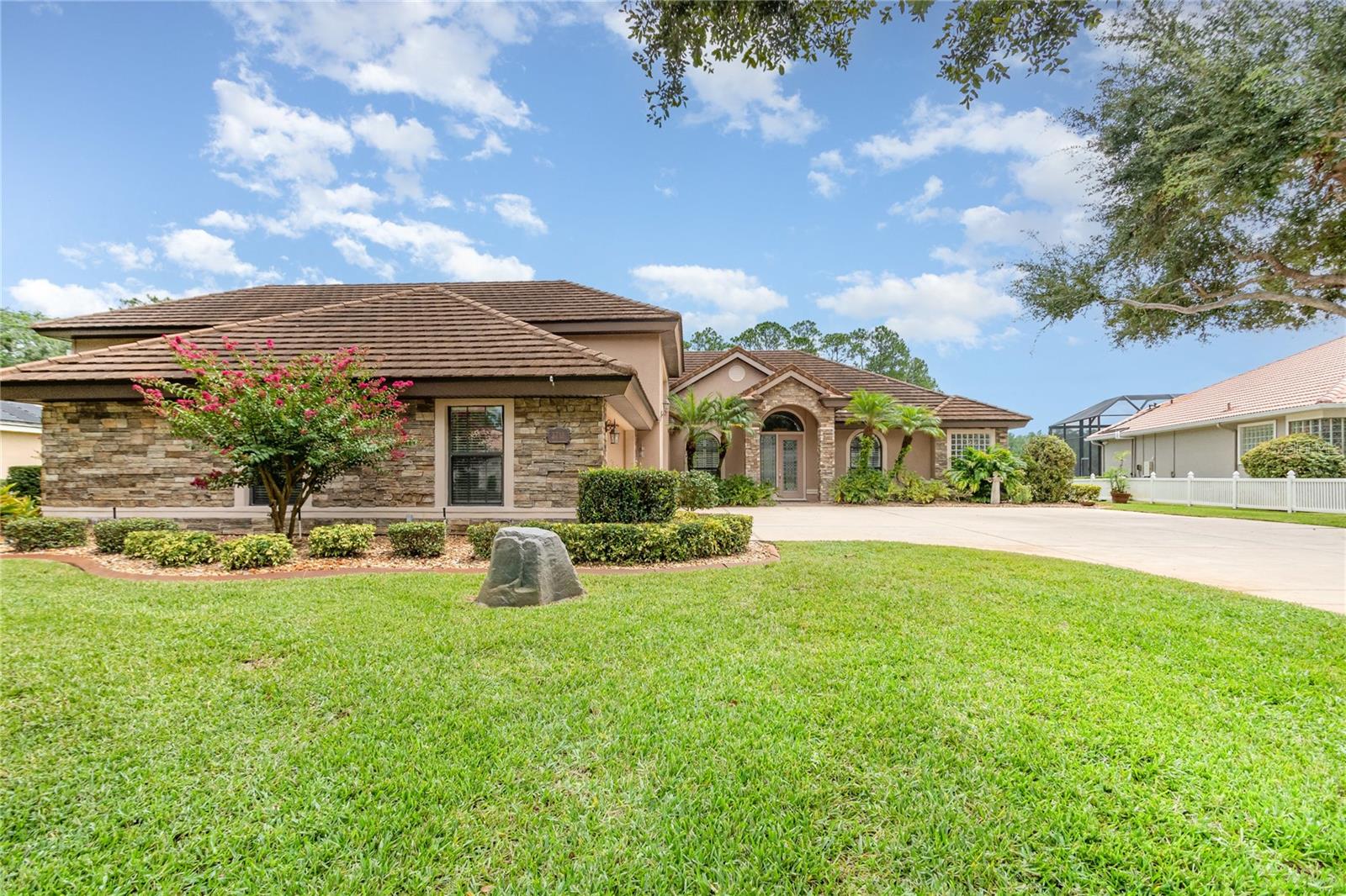 Image 8 of 50 For 2718 Winterford Drive