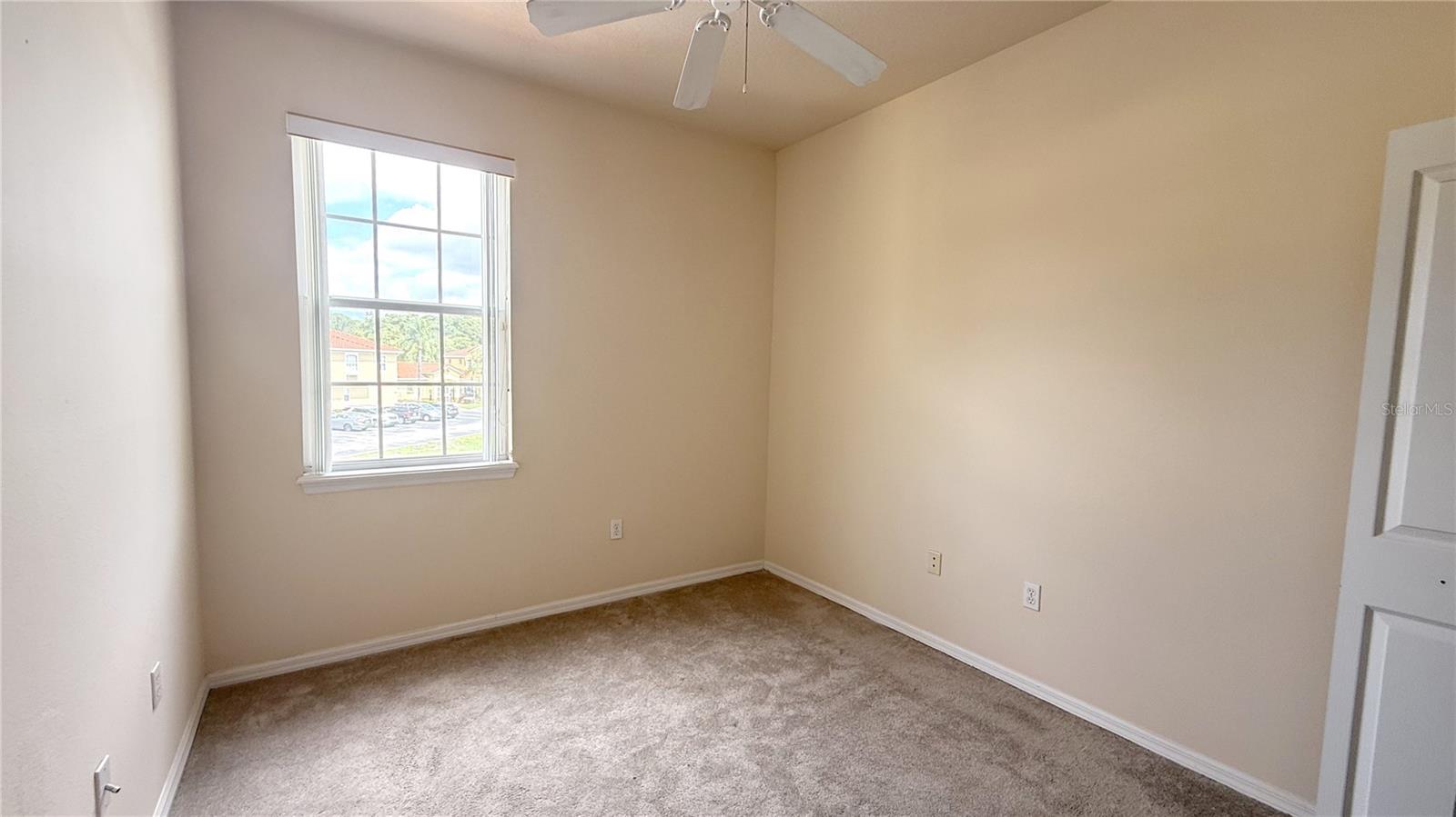 Image 13 of 20 For 458 Monroe Circle