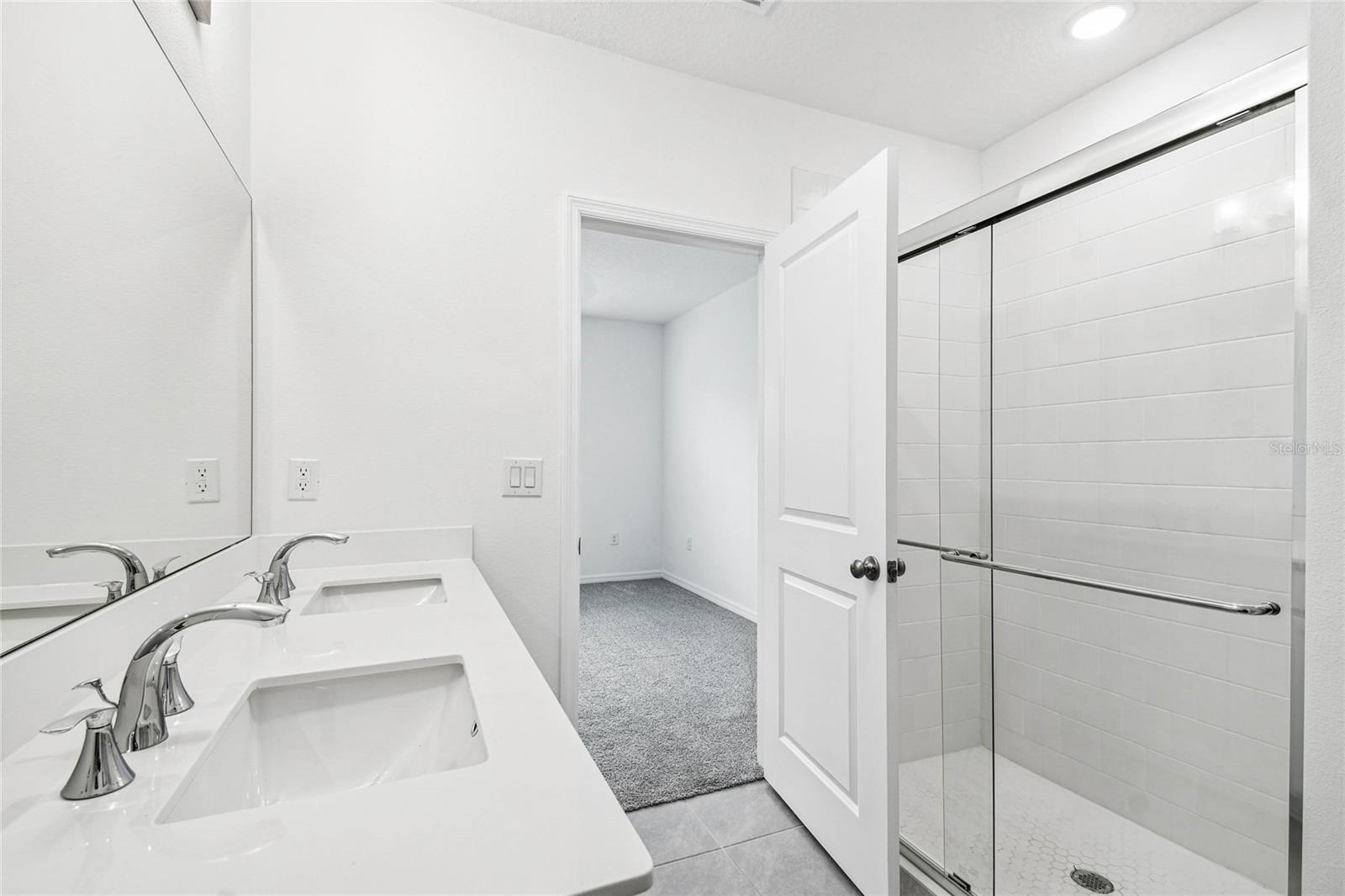 Image 22 of 30 For 8271 Wakefield Drive